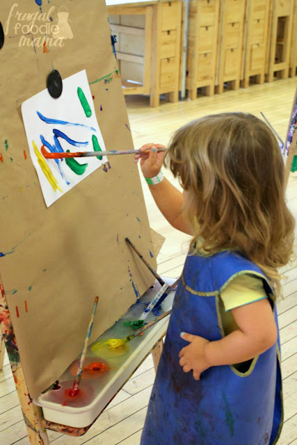 The Studio at the Children's Museum of Pittsburgh offers lots of hands-on art activities for the kiddos. #kidsburgh #lovepgh