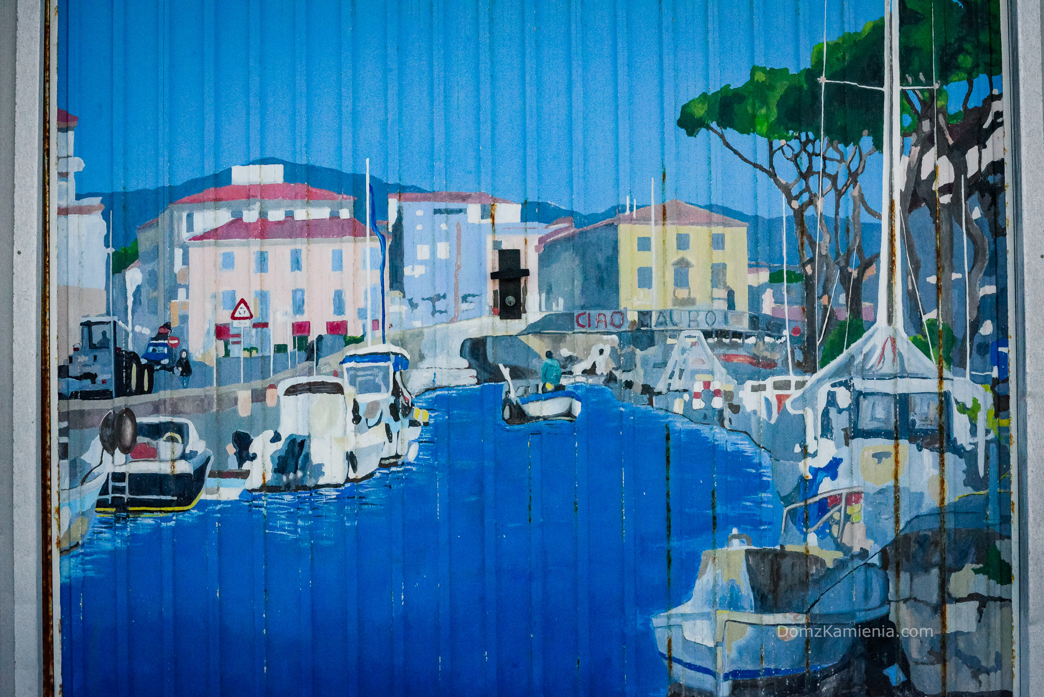 Muraglione di Viareggio, Darsena, Dom z Kamienia blog