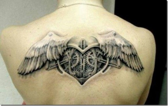 steampunk_coeur_avec_des_ailes_arrire_de_tatouage