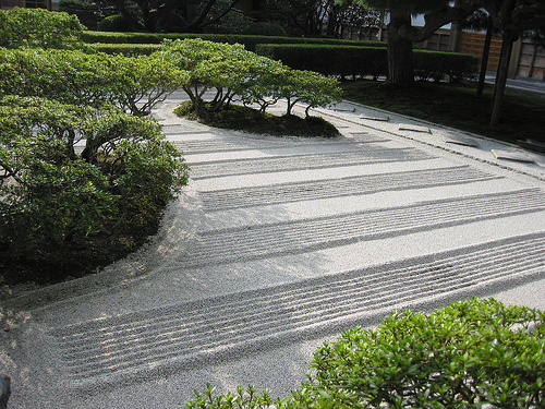 Zen gardens make use of gravel