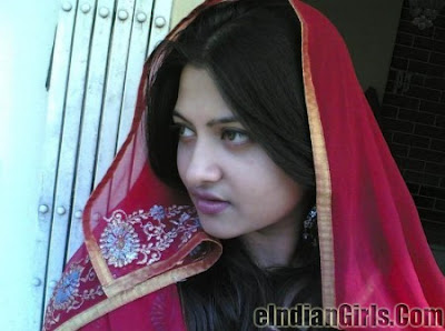  Uzma from Hyderabad with Punjabi Style