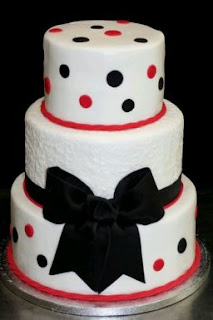 Wedding cakes with red details