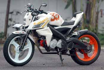 modifikasi yamaha vixion jadi motor balap 4. title=