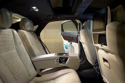 2016 Jaguar XJ Restyle interior