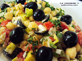 Ensalada de garbanzos a la hierbabuena