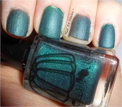 Nelly Polish-Teal Holo