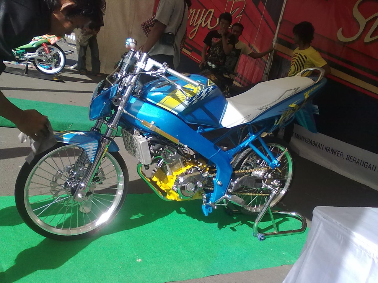 96 Modifikasi Motor Vixion Krom Terbaru Kinyis Motor