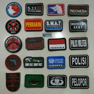 Produk Emblem Patch Karet Berperekat Velcro Hub 085799968786