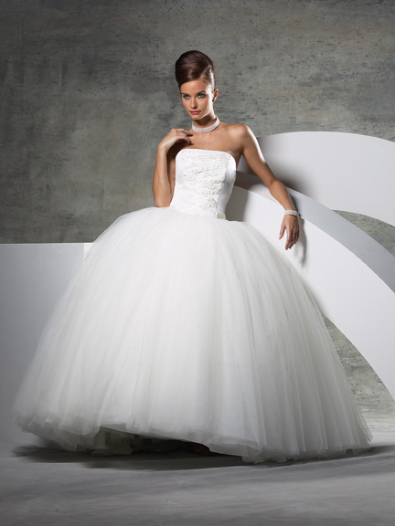 ballroom wedding dresses