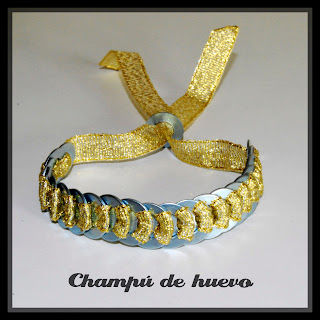 Pulsera argollas dorada