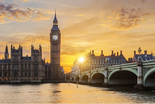 Big Ben Photo by Uzakbek at https://pixabay.com/photos/london-sunset-big-ben-night-7554835/