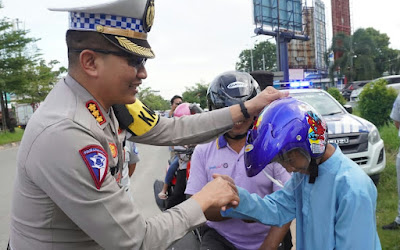 Operasi Keselamatan Seligi 2023, Dirlantas Polda Kepri: Anak -anak Wajib Pakai Helm