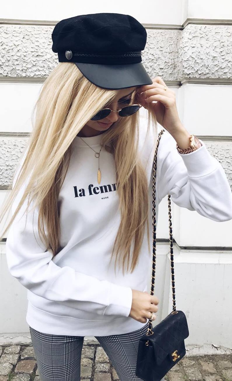 casual outfit inspiration / hat + bag + white sweatshirt + plaid pants