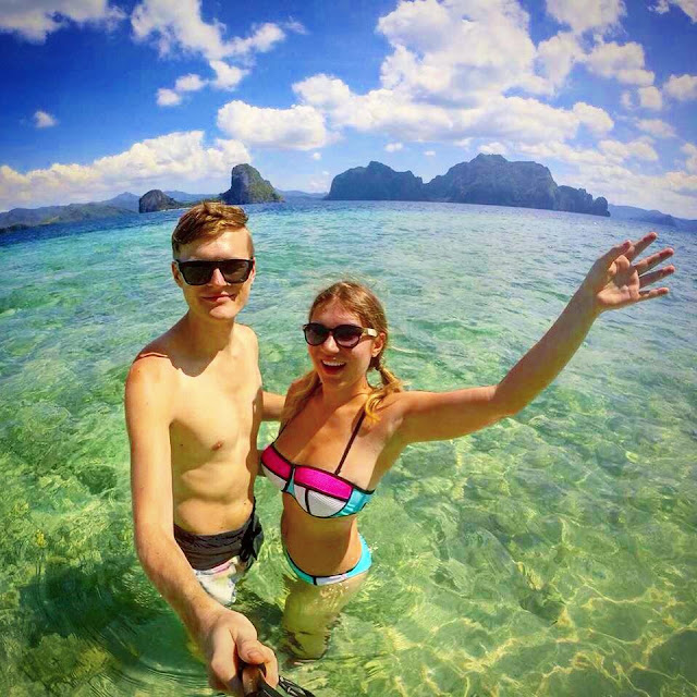 philippines beach couple