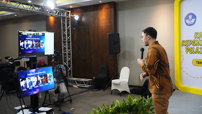 Seminar Motivasi Online Kemendikbud bersama Motivator Muda Indonesia Edvan M Kautsar Tahun 2021