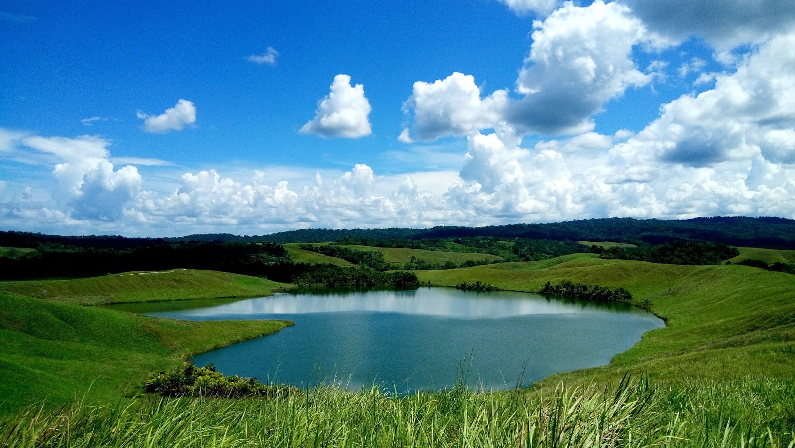 Perjalanan Ke Danau Love Sentani Papua Wellcome To 