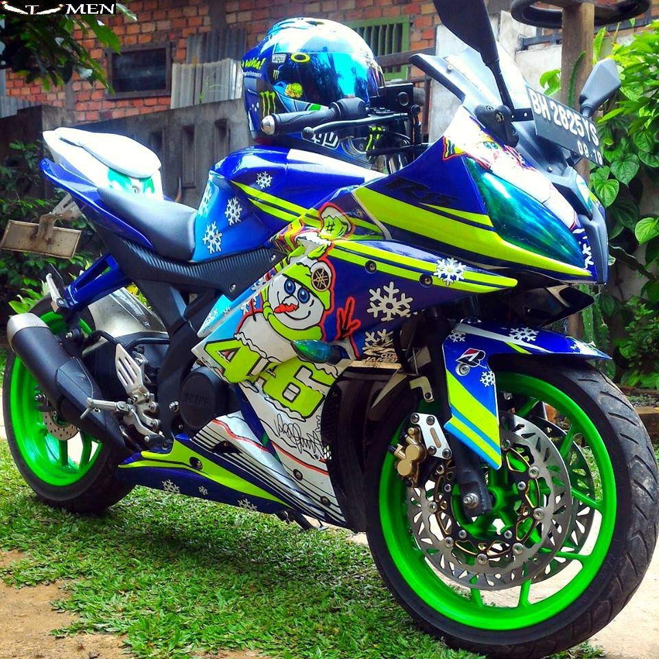 Modifikasi Yamaha YZF R15 Racing Blue Terbaru Ambasador Otomen