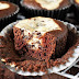 CHOCOLATE   CHEESE    CAKE      FILLED      CUPCAKES