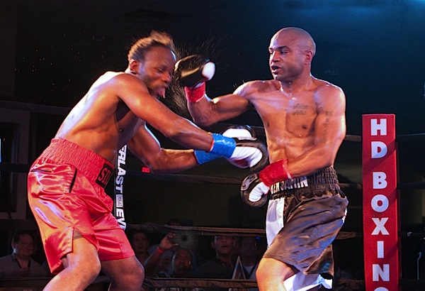 Tips on Shooting Ringside 05
