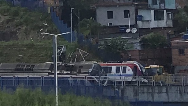 Seis pessoas ficam feridas em acidente no metrô de Salvador