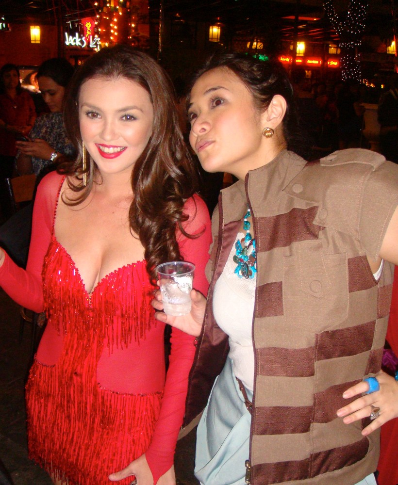 angelica panganiban and maja salvador sexy cleavage