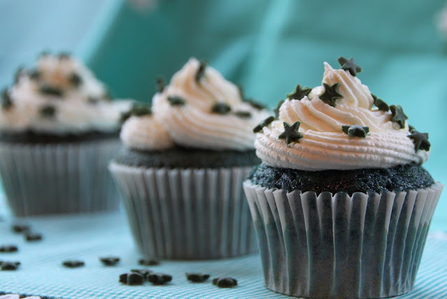 green-velvet-cupcakes, cupcakes-green-velvet