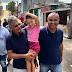 Ao lado do vice-prefeito, prefeito Dinha visita obras no Barreiro 