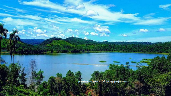 [http://FindWisata.blogspot.com] Danau Limbungan Rumbai, Danau Buatan Tapi Sangat Mengagumkan Akan keindahan Alamnya