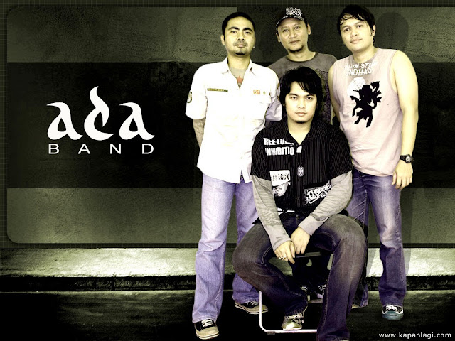 Foto Ada Band