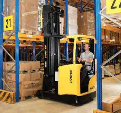 Reach Truck Hyster 2 tấn cao 8m