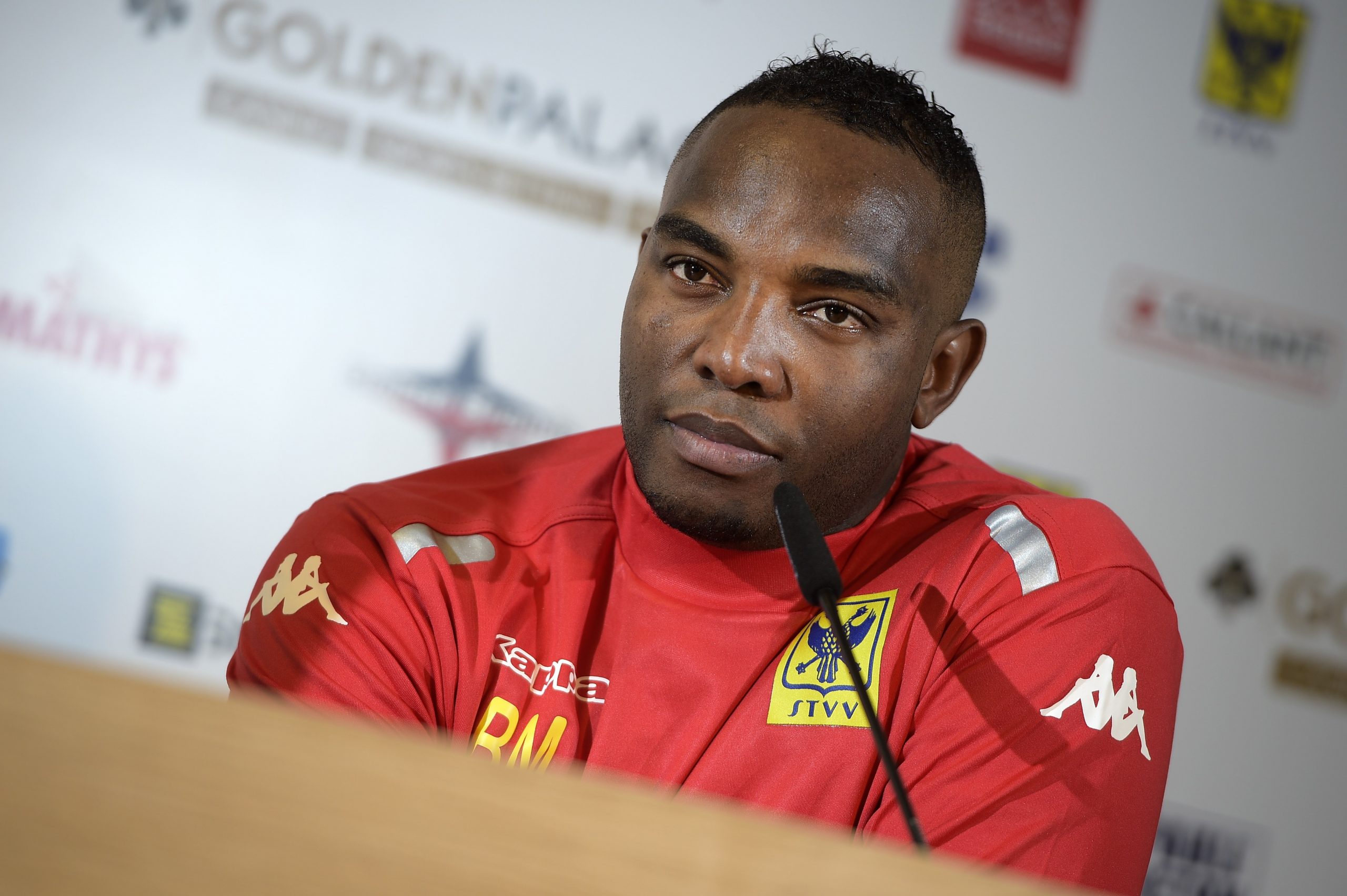 Manchester United Explains Why They Opted for Benni McCarthy!