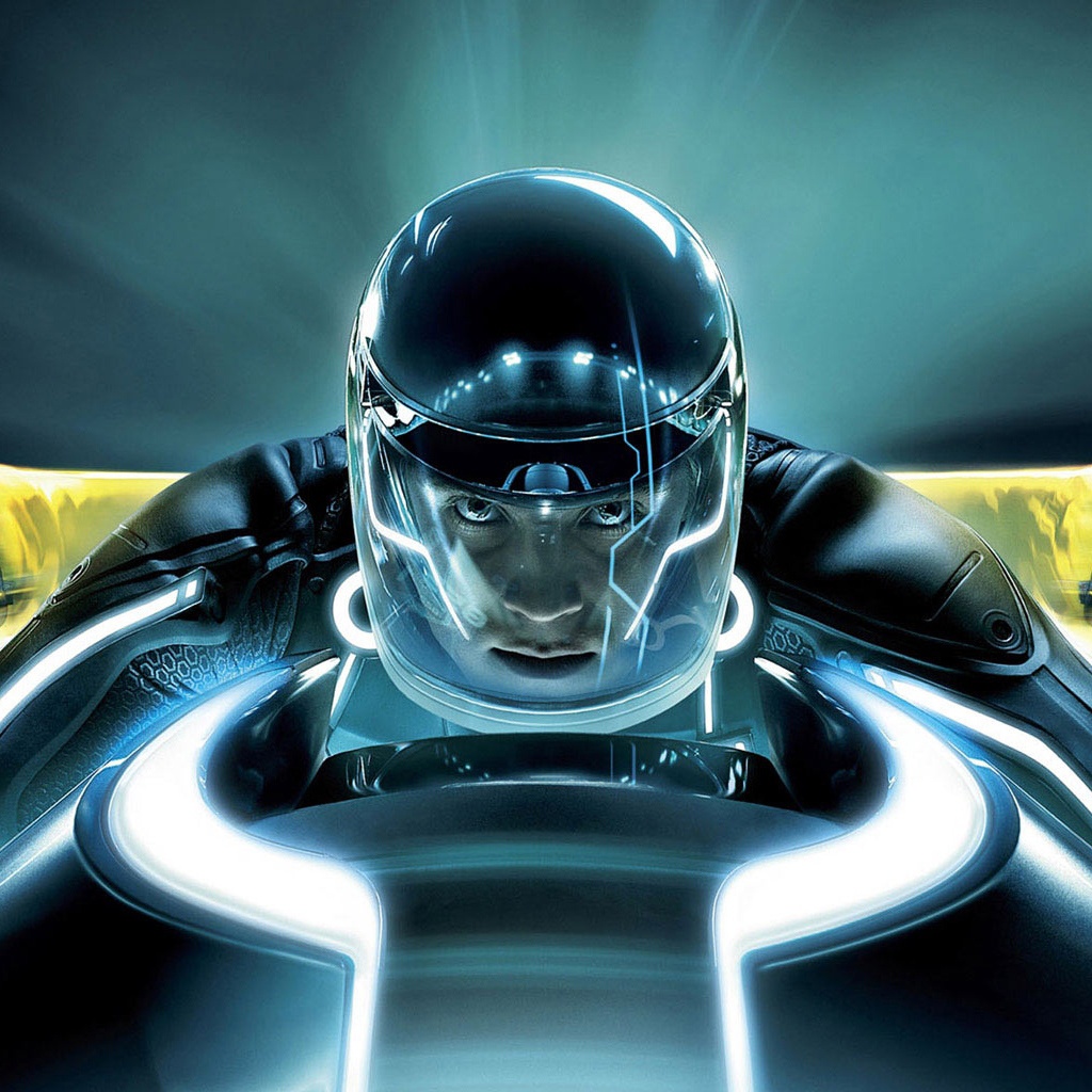 iPad-Backgrounds: Tron Legacy Character iPad Wallpapers