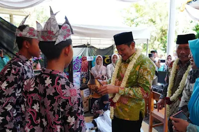 Plt. Bupati Sidoarjo Hadiri Ajang Kreativitas Pentas Seni Kearifan Lokal SMPN 1 Jabon, Angkat Tema “Budayaku Identitasku”
