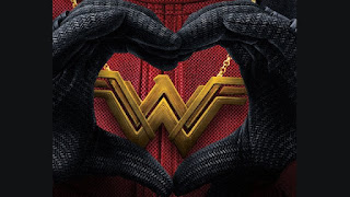 deadpool tiene mucho amor para wonder woman