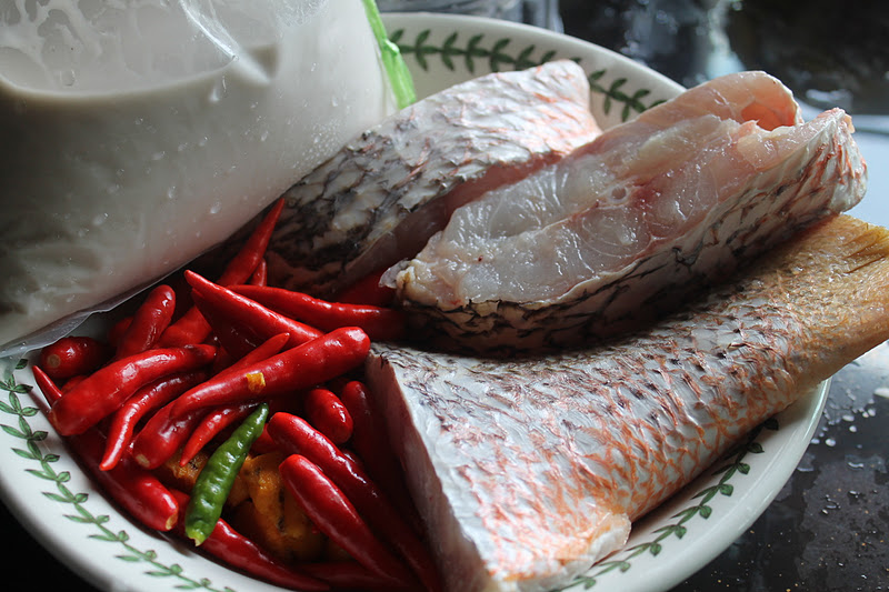 Masak Lomak Cili Padi Ikan Jenahak - Azie Kitchen
