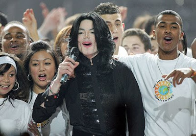 aneh Video Prosesi Pemakaman Michael Jackson