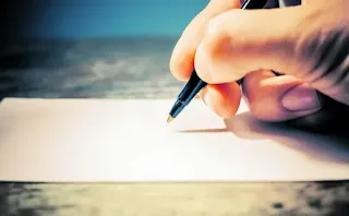 تصنف نظرية الحركة الجزئية سلوك المادة بالاعتماد على