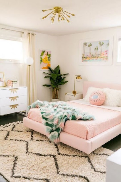 quarto-cor-pastel-clean