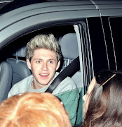 Leaving the Heathrow airport last night (21.12.2012.) (df )