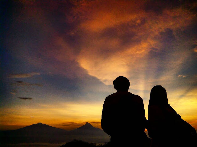 Daftar Spot Favorit Untuk Melihat Sunrise dan Sunset di Jogja