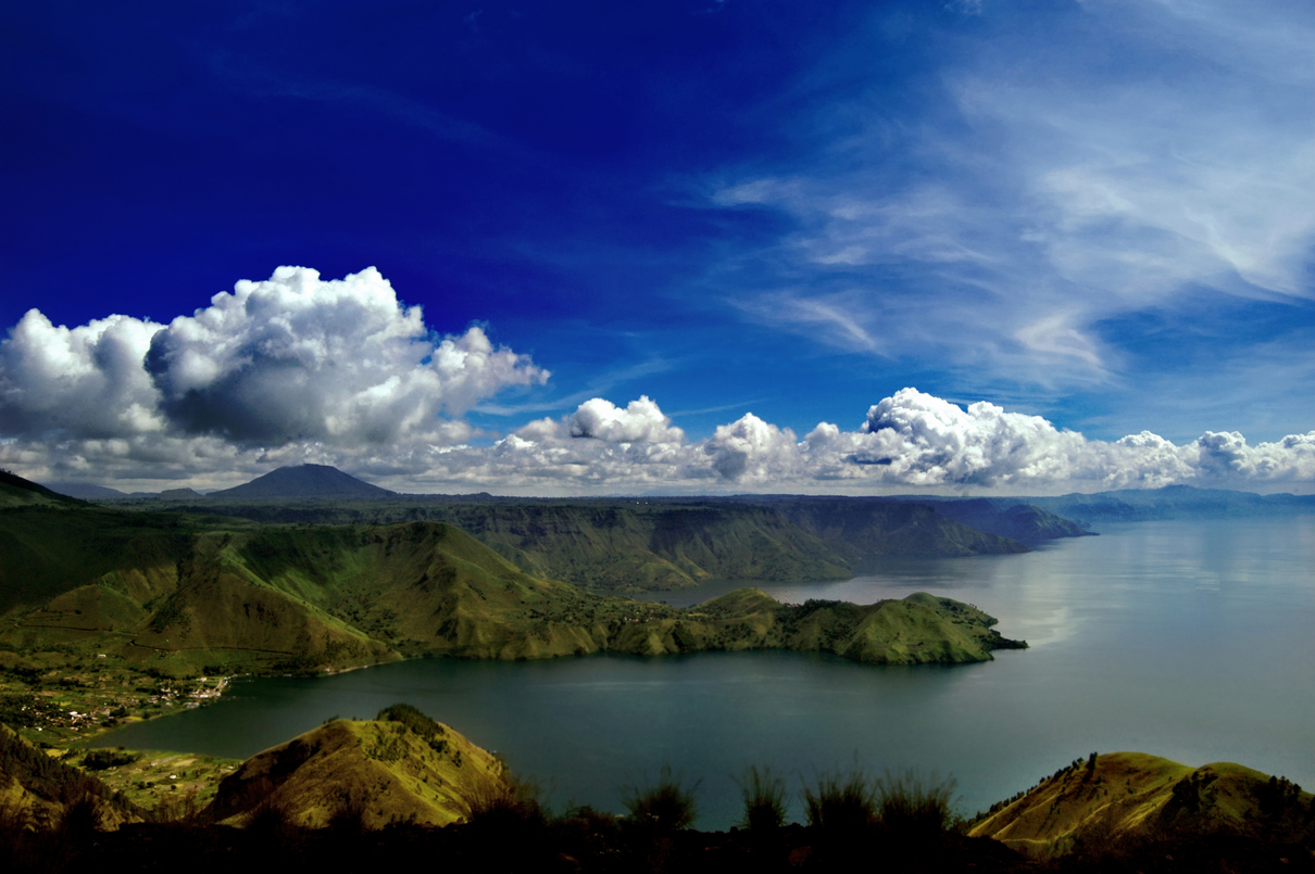 Cerita Daerah Danau Toba - Nusantara Login