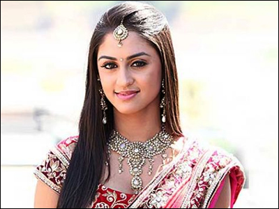 Krystle Dsouza HD Wallpapers Free Download