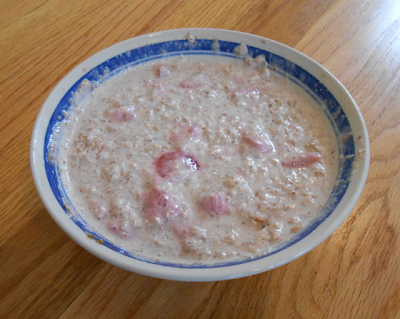 Easy Overnight Refrigerator Oatmeal Recipe