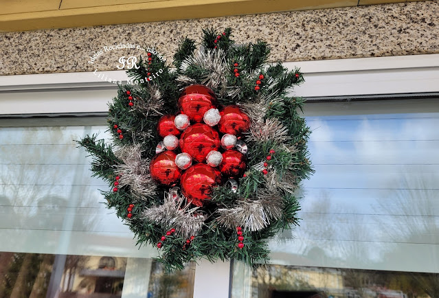 Christmas Decoration - Balcony