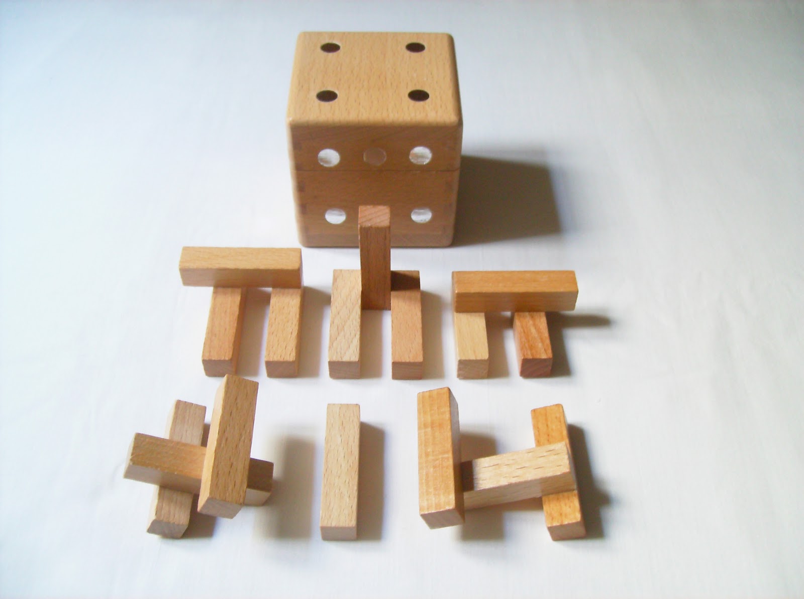 wood box puzzle solution