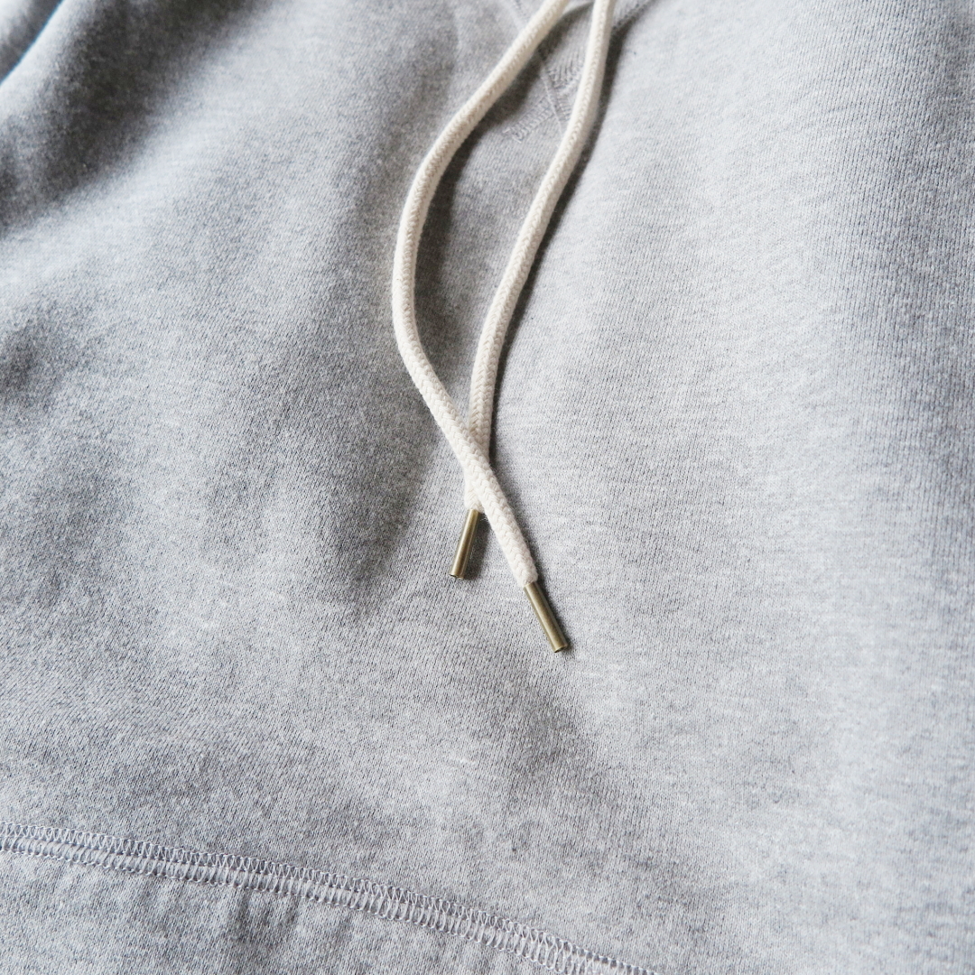 ANASOLULE Standard Hoodie Limited 12,800yen TRUMPS