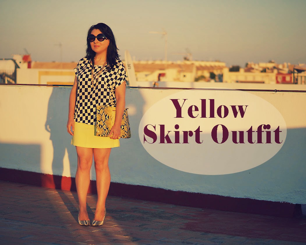 yellow_skirt_outfit