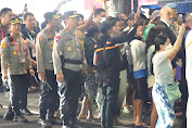 Kapolda Bali Kawal Langsung Pengamanan Presiden Prancis yang Jalan Kaki 2 Kilometer 