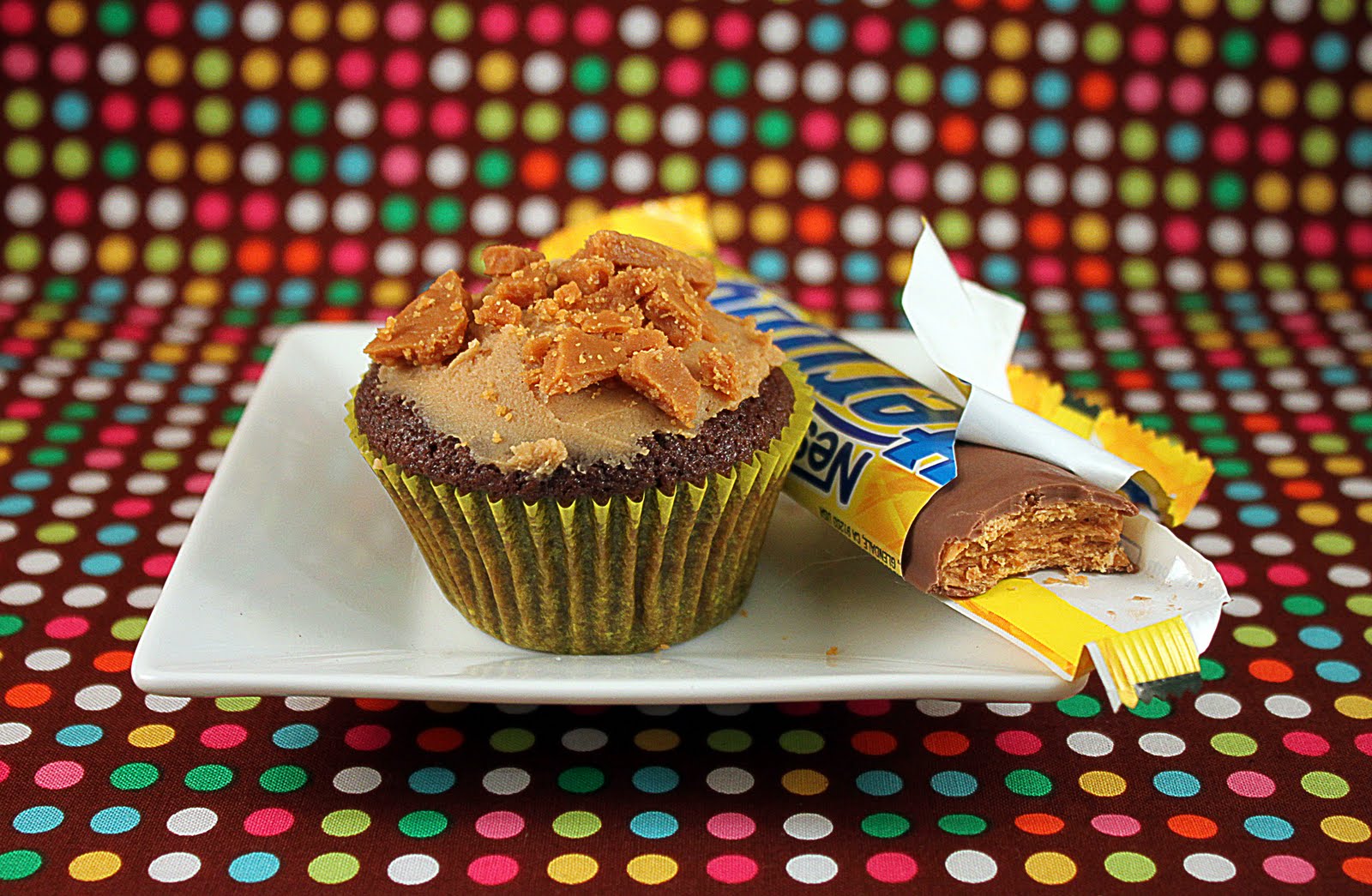 20something: of Ingredients butterfinger baking: how a  Comfort to pretzels cupcakes Butterfinger   make