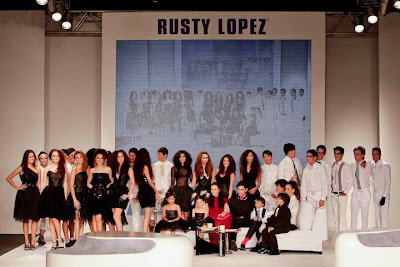 Philippine Fashion Week 2011 on Style  My Works   Rusty Lopez For Philippine Fashion Week Holiday 2011
